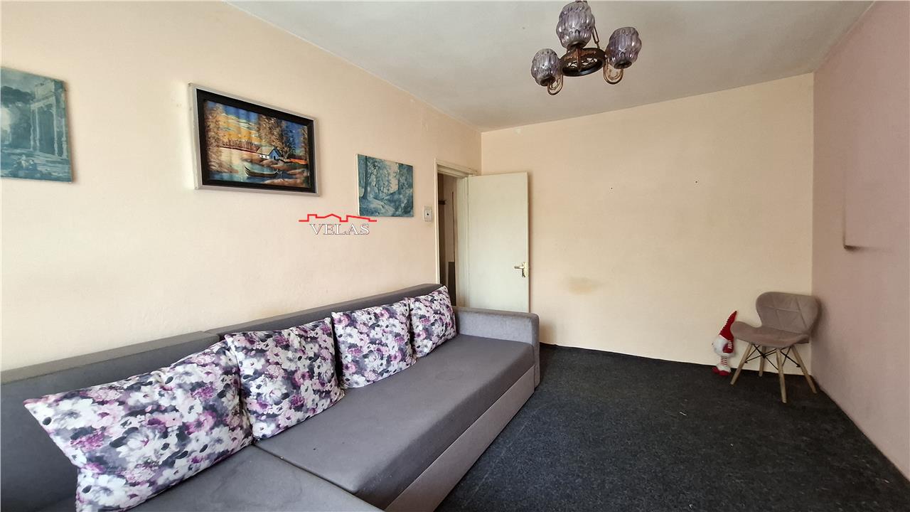 Apartament 2 camere, et 2, decomandat, Sud-Mausoleu
