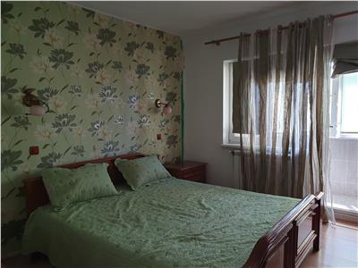 Inchiriez apartament 3 camere, et 3, mobilat, zona Doi Stejari