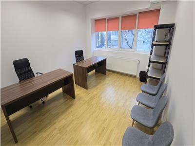 Inchiriez birou mobilat, zonă centrală