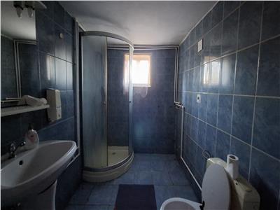 Casa com.Maicanesti, cu 3118 mp teren intravilan