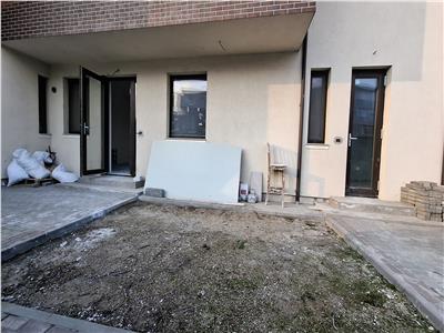 Casa noua + spatiu comercial + spalatorie auto