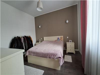 Casa noua + spatiu comercial + spalatorie auto