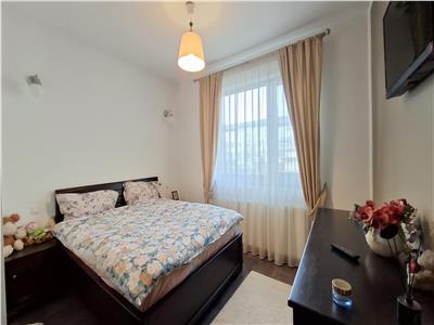 Casa noua + spatiu comercial + spalatorie auto