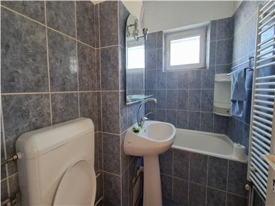 Apartament 2 camere Bacau, parter, CT, liber.