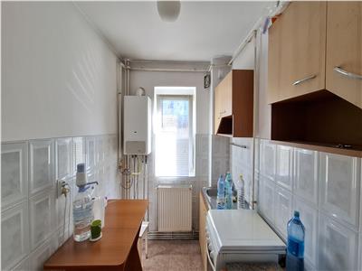 Apartament 2 camere Bacau, parter, CT, liber.