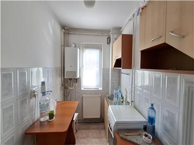 Apartament 2 camere Bacau, parter, CT, liber.