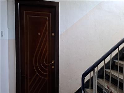 Apartament 2 camere Bacau, parter, CT, liber.
