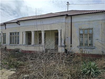 Casa din caramida, Panciu cu teren 2080 mp