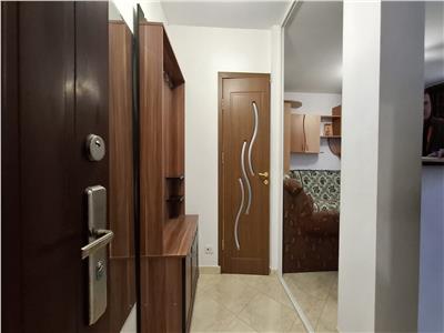 Garsoniera et 2, mobilata si utilata, zona centru Focsani