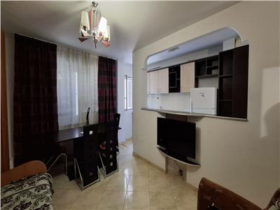 Garsoniera et 2, mobilata si utilata, zona centru Focsani
