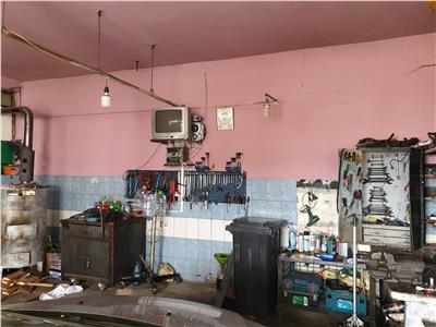 Casa Focsani+atelier mecanic si spatiu comercial stradal