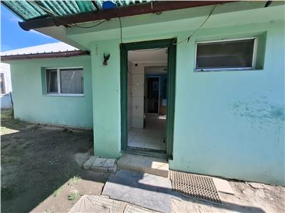 Casa cu teren 1662 mp teren, Golesti