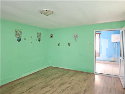 Casa cu teren 1662 mp teren, Golesti