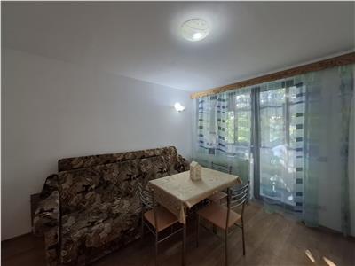 Apartament 2 camere et 2, decomandat, CT, Sud
