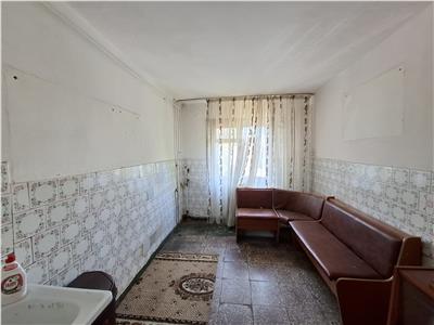 Apartament 2 camere, et 2, str Vlahuta