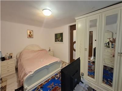 Casa Petresti cu 745 mp teren intravilan