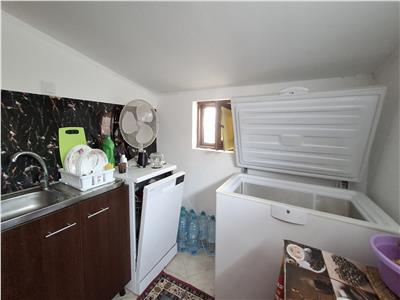 Casa Petresti cu 745 mp teren intravilan