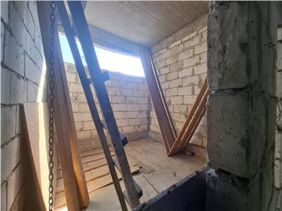 Casa in constructie Gologanu cu 1000 mp teren intravilan