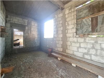 Casa in constructie Gologanu cu 1000 mp teren intravilan