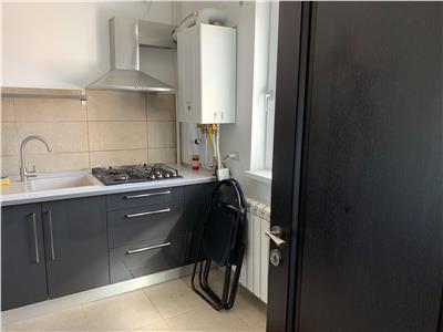 Inchiriez apartament 2 camere, mobilat si utilat, bloc nou, Piata Moldovei