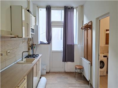 Inchiriez apartament 2 camere, parter, mobilat si utilat, Piata Moldovei