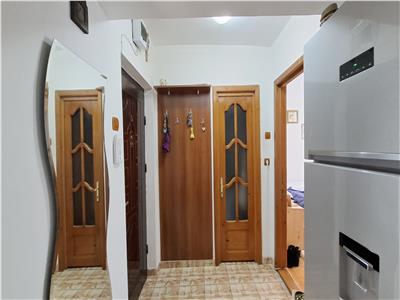 Apartament 3 camere, I-uri Sud, mobilat
